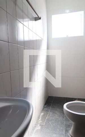 Casa para alugar com 268m², 8 quartos e 2 vagasBanheiro de serviço