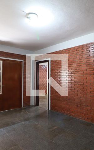 Casa para alugar com 268m², 8 quartos e 2 vagasSala
