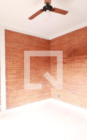 Casa para alugar com 268m², 8 quartos e 2 vagasQuarto 6