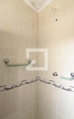 Casa à venda com 324m², 6 quartos e 1 vagaBanheiro 2