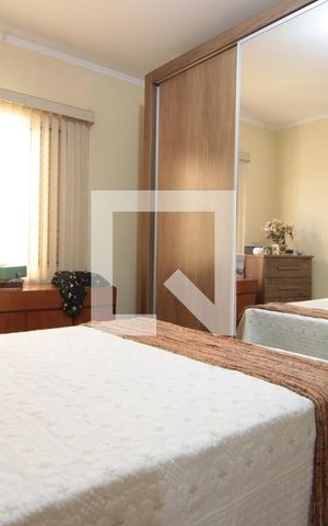 Casa à venda com 324m², 6 quartos e 1 vagaQuarto 1