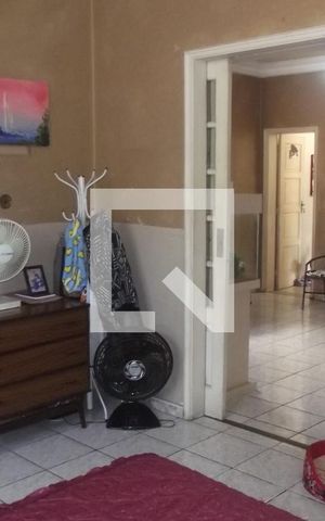 Casa à venda com 254m², 4 quartos e 2 vagasQuarto 1