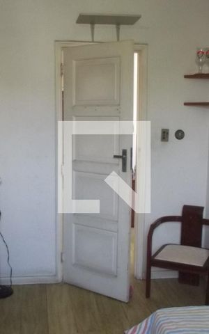 Casa à venda com 254m², 4 quartos e 2 vagasQuarto 3