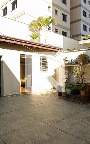 Casa à venda com 300m², 3 quartos e 3 vagasQuintal