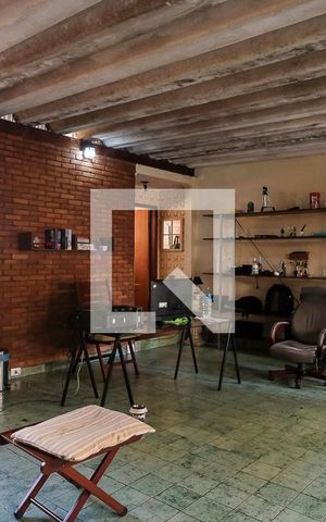 Casa à venda com 300m², 3 quartos e 3 vagasEdícula