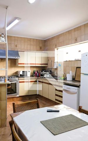 Casa à venda com 300m², 3 quartos e 3 vagasCozinha