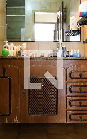 Casa à venda com 300m², 3 quartos e 3 vagasBanheiro dos Quartos
