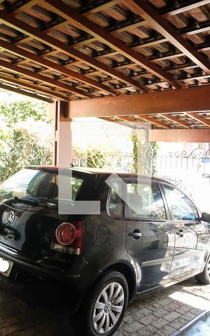 Casa à venda com 300m², 3 quartos e 3 vagasGaragem
