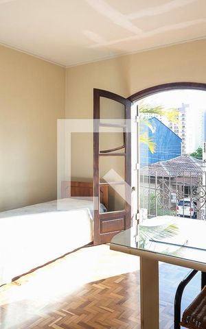 Casa à venda com 300m², 3 quartos e 3 vagasQuarto 2