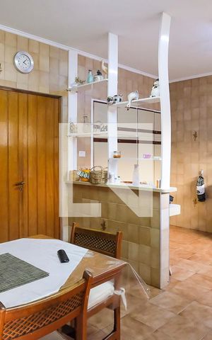 Casa à venda com 300m², 3 quartos e 3 vagasCozinha