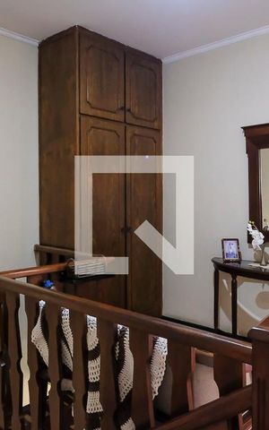 Casa à venda com 300m², 3 quartos e 3 vagasAcesso aos Quartos