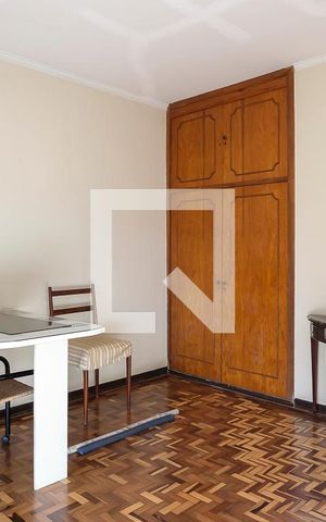 Casa à venda com 300m², 3 quartos e 3 vagasQuarto 2