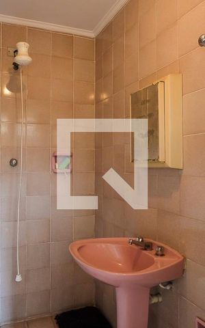 Casa à venda com 300m², 3 quartos e 3 vagasBanheiro Área de Serviço