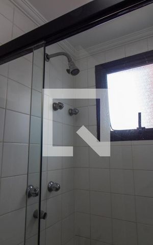 Apartamento à venda com 150m², 2 quartos e 2 vagas Apartamento à venda com 150m², 2 quartos e 2 vagasBanheiro