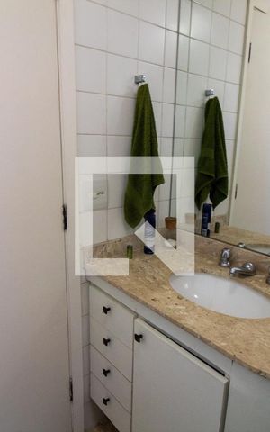 Apartamento à venda com 150m², 2 quartos e 2 vagas Apartamento à venda com 150m², 2 quartos e 2 vagasBanheiro
