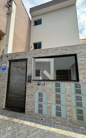 Studio para alugar com 38m², 1 quarto e sem vaga Studio para alugar com 38m², 1 quarto e sem vagaEntrada