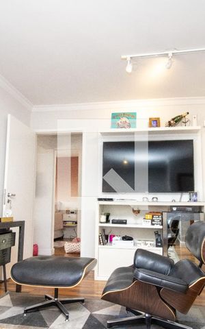 Apartamento para alugar com 70m², 2 quartos e 2 vagas Apartamento para alugar com 70m², 2 quartos e 2 vagasSala