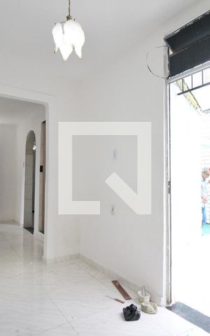 Casa para alugar com 90m², 3 quartos e sem vagaSala