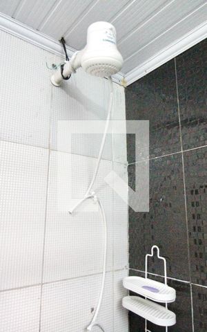 Casa para alugar com 90m², 3 quartos e sem vagaBanheiro Social