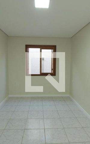 Casa à venda com 200m², 2 quartos e 3 vagasSuíte