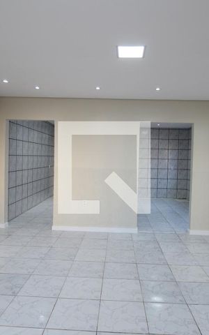 Casa à venda com 200m², 2 quartos e 3 vagasSala