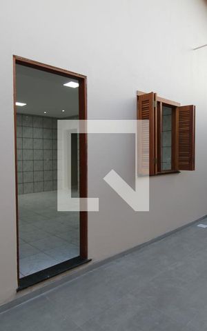 Casa à venda com 200m², 2 quartos e 3 vagasFachada/garagem