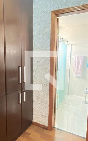 Apartamento à venda com 186m², 4 quartos e 3 vagasCloset Suíte 