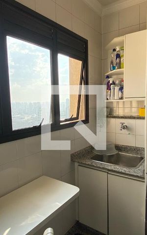 Apartamento à venda com 186m², 4 quartos e 3 vagasÁrea de Serviço