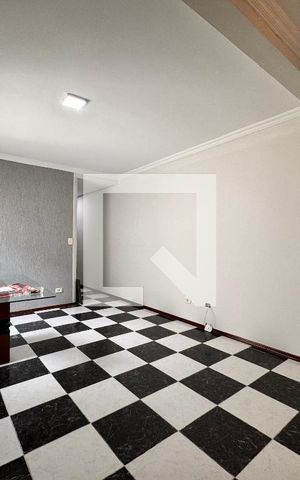 Apartamento para alugar com 220m², 3 quartos e 2 vagas Apartamento para alugar com 220m², 3 quartos e 2 vagasSala