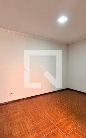 Apartamento para alugar com 220m², 3 quartos e 2 vagas Apartamento para alugar com 220m², 3 quartos e 2 vagasSuite