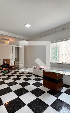 Apartamento para alugar com 220m², 3 quartos e 2 vagas Apartamento para alugar com 220m², 3 quartos e 2 vagasSala