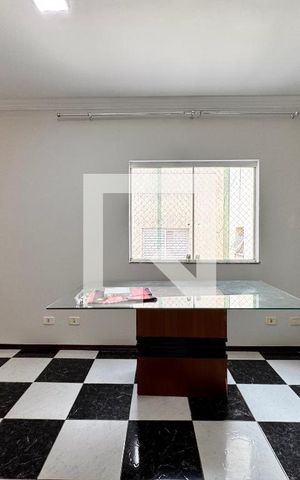 Apartamento para alugar com 220m², 3 quartos e 2 vagas Apartamento para alugar com 220m², 3 quartos e 2 vagasSala
