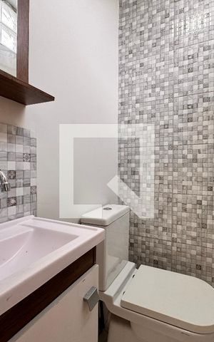 Apartamento para alugar com 220m², 3 quartos e 2 vagas Apartamento para alugar com 220m², 3 quartos e 2 vagasLavabo