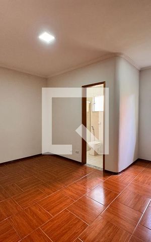 Apartamento para alugar com 220m², 3 quartos e 2 vagas Apartamento para alugar com 220m², 3 quartos e 2 vagasSuite