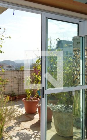 Apartamento à venda com 166m², 3 quartos e 2 vagasSuíte