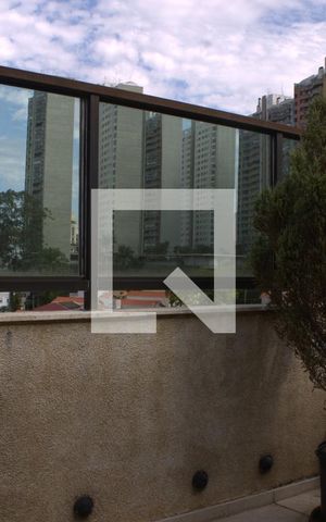 Apartamento à venda com 365m², 3 quartos e 3 vagas Apartamento à venda com 365m², 3 quartos e 3 vagasTerraço