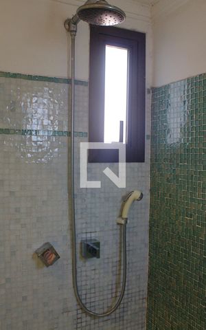 Apartamento à venda com 365m², 3 quartos e 3 vagas Apartamento à venda com 365m², 3 quartos e 3 vagasBanheiro 1