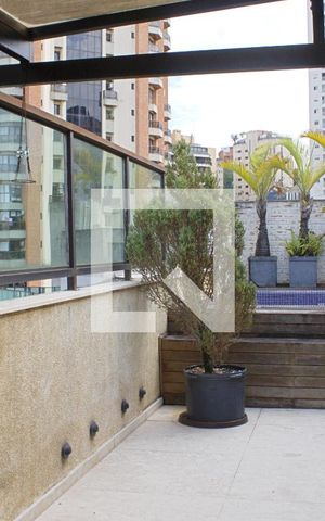 Apartamento à venda com 365m², 3 quartos e 3 vagas Apartamento à venda com 365m², 3 quartos e 3 vagasTerraço
