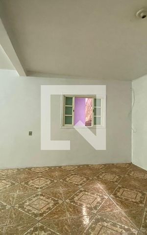 Casa à venda com 85m², 3 quartos e 1 vagaSala