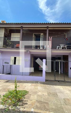 Casa à venda com 85m², 3 quartos e 1 vagaFachada