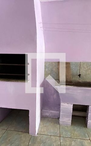 Casa à venda com 85m², 3 quartos e 1 vagaÁrea de Serviço e Churrasqueira