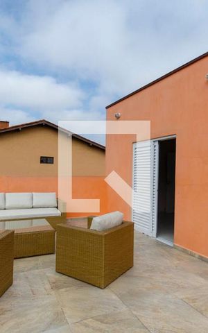 Casa à venda com 420m², 3 quartos e 3 vagas Casa à venda com 420m², 3 quartos e 3 vagasVaranda Quarto 2
