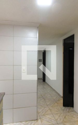 Apartamento à venda com 41m², 2 quartos e 1 vaga Apartamento à venda com 41m², 2 quartos e 1 vagaCozinha e Área de Serviço