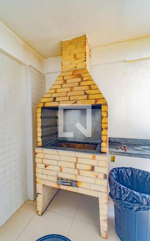 Apartamento para alugar com 55m², 2 quartos e 1 vaga Apartamento para alugar com 55m², 2 quartos e 1 vagaÁrea comum - Churrasqueira