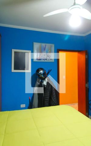 Casa à venda com 100m², 4 quartos e 2 vagas Casa à venda com 100m², 4 quartos e 2 vagasQuarto 3