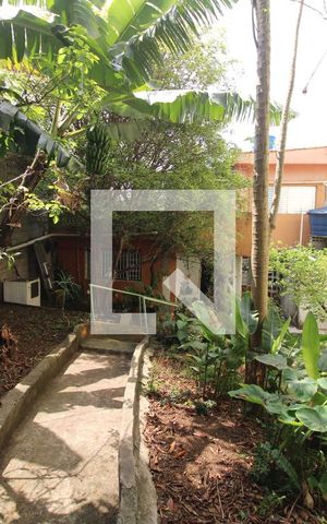 Casa à venda com 117m², 3 quartos e 1 vagaÁrea comum