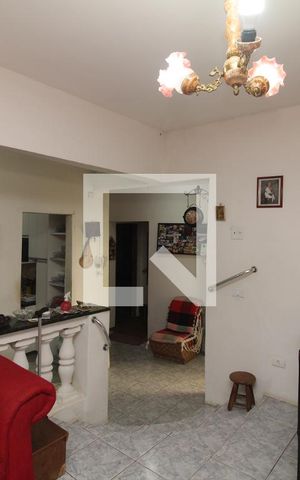 Casa à venda com 117m², 3 quartos e 1 vagaSala