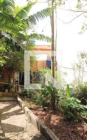 Casa à venda com 117m², 3 quartos e 1 vagaÁrea comum