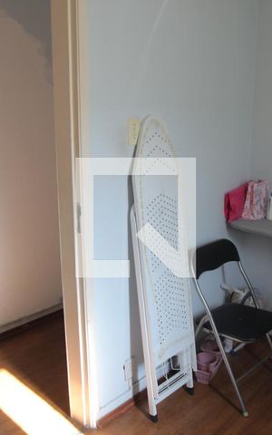 Casa à venda com 208m², 3 quartos e 2 vagasQuarto 2