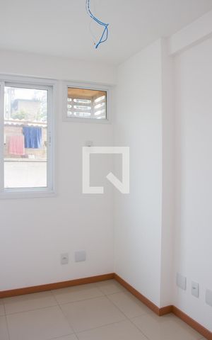 Apartamento à venda com 80m², 3 quartos e 2 vagasQuarto 02